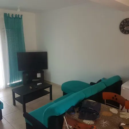 Dina's Apartment *